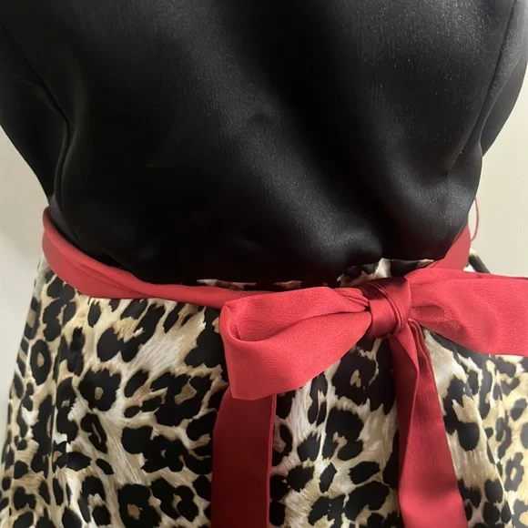 Studio Y Leopard Print Strapless Dress 7/8 | A8 - Picture 3 of 7